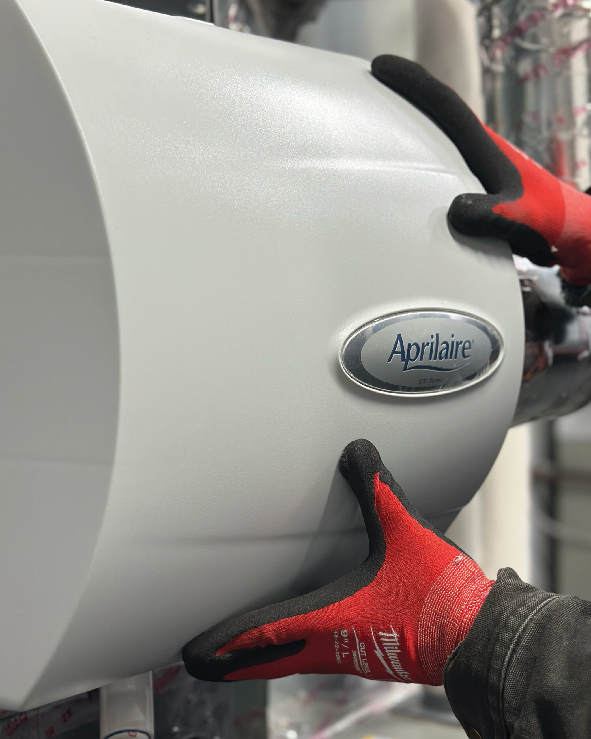 Whole house humidifier system connected to HVAC